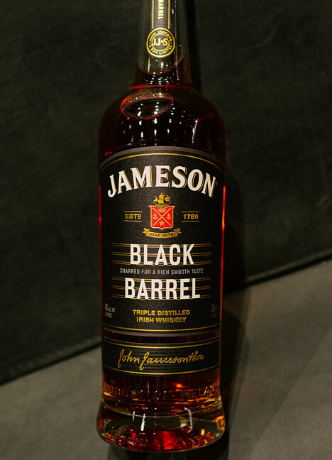 Tennessee Retailer Distributor Drink with Black Background