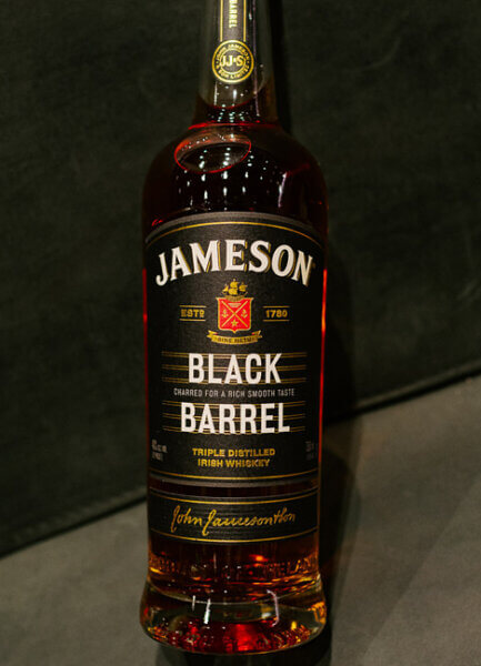 Tennessee Retailer Distributor Drink with Black Background
